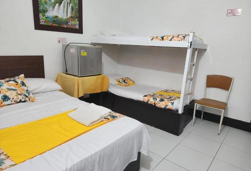 スタンダード４人部屋, Villa Real Tolú