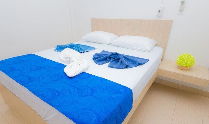 スタンダードシングルルーム, Kevins