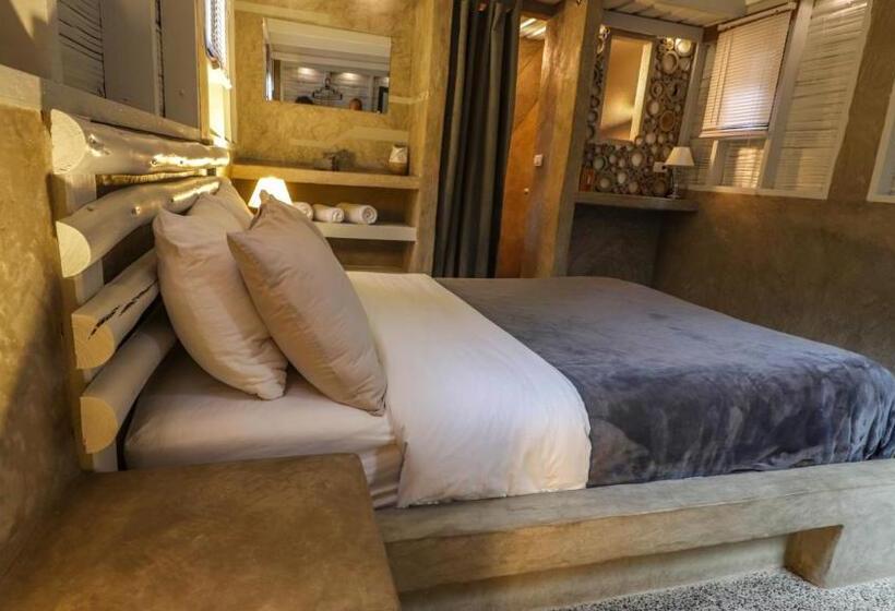 발코니 디럭스 룸, La Bicok Ecolodge
