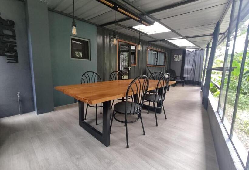 침실 2개 주택, La Bicok Ecolodge
