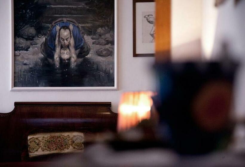 آپارتمان 2 خوابه, Le Case Cavallini Sgarbi Di Rina Cavallini