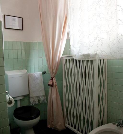 آپارتمان 2 خوابه, Le Case Cavallini Sgarbi Di Rina Cavallini