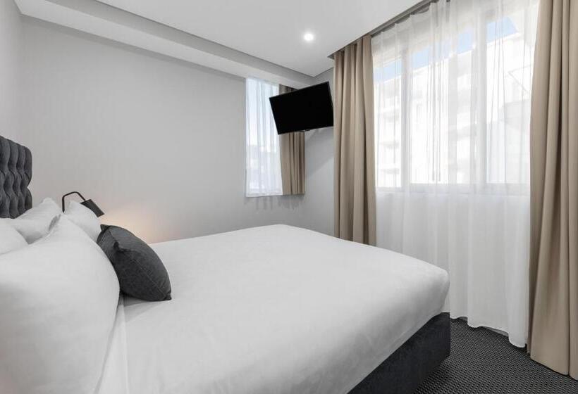 Люкс 2 Спальни, Meriton Suites North Ryde