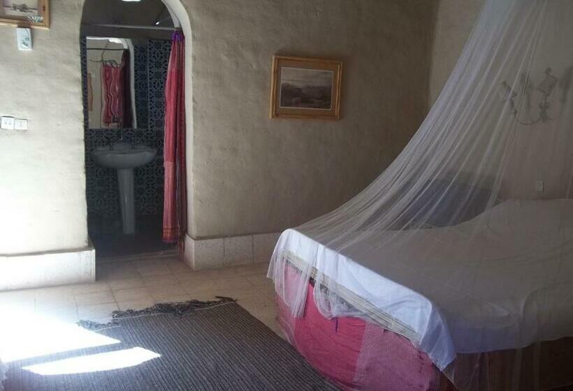 اتاق استاندارد یک نفره, Nour El Gourna