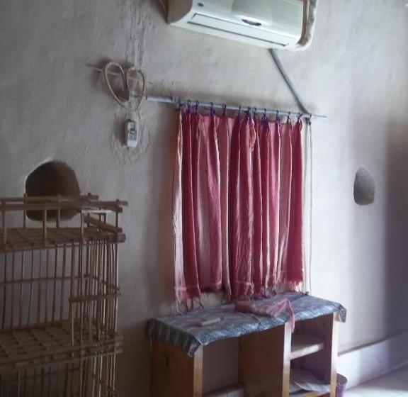 اتاق استاندارد یک نفره, Nour El Gourna