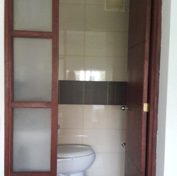 Номер Стандарт Индивидуальный, Plaza Mayor Medellin