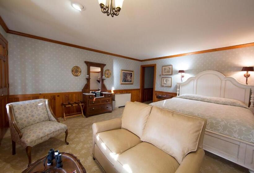 جناح ديلوكس مع إطلالات, Sandaway Suites & Beach