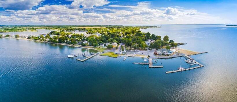 جناح ديلوكس مع إطلالات, Sandaway Suites & Beach