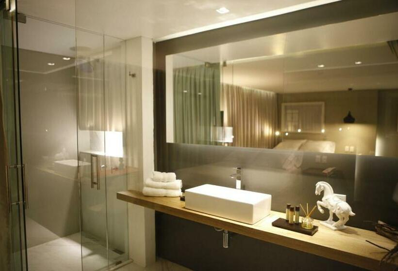 Junior Suite, The Grace