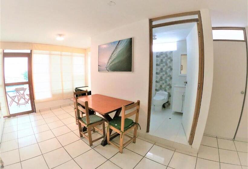 جناح ديلوكس مطل على البحر, Waves Surf Camp Peru