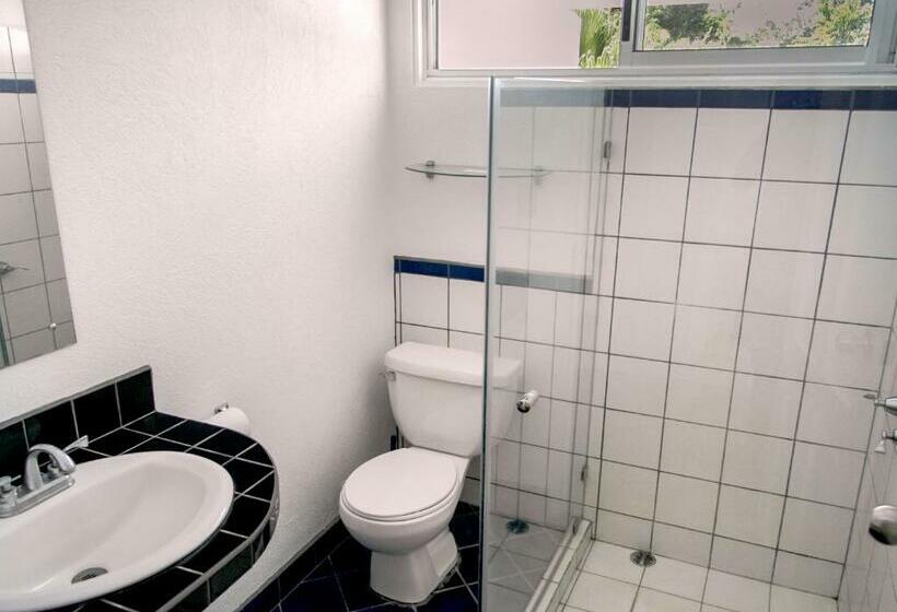 اتاق لوکس با چشمانداز باغ, Horizontes De Montezuma