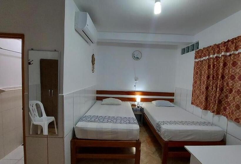 标准间, Amazon House Hostel