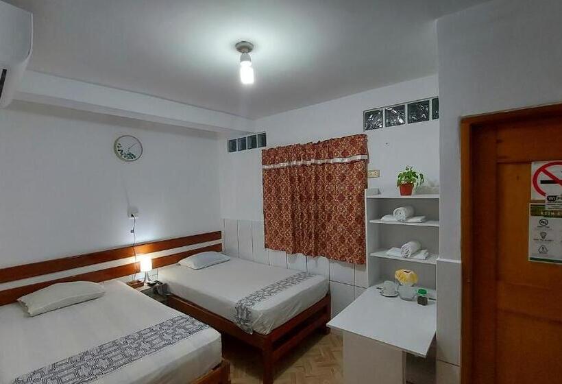 标准间, Amazon House Hostel