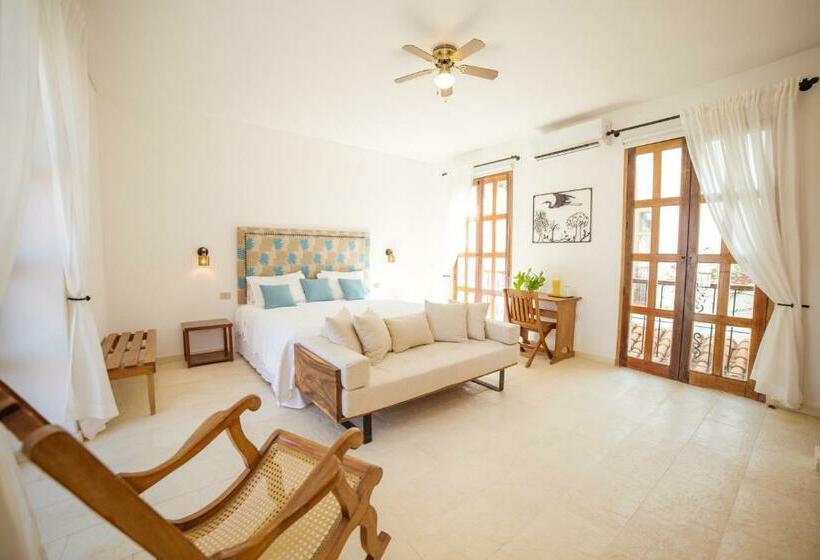 غرفة ديلوكس مزودة بشرفة, Bioma Boutique