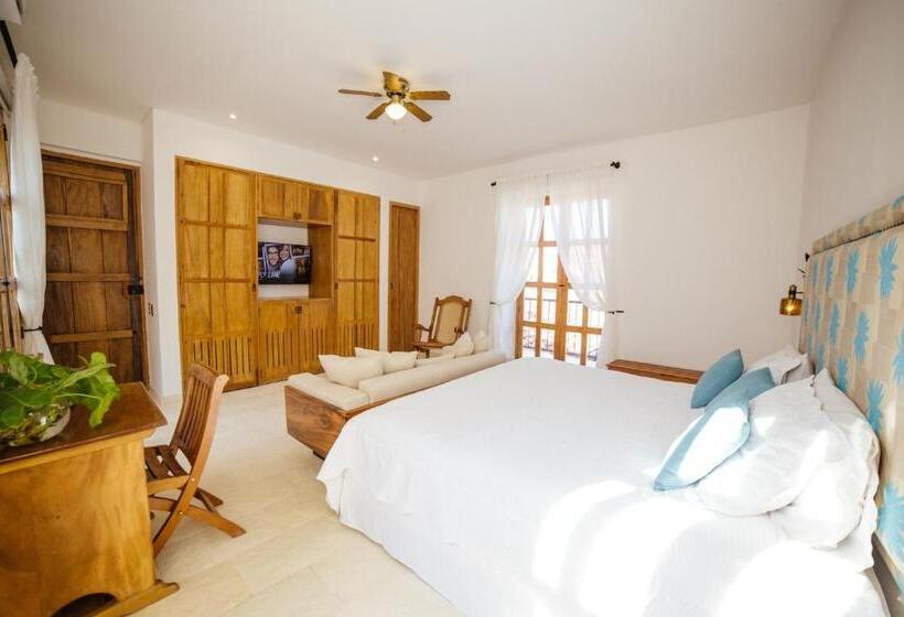 غرفة ديلوكس مزودة بشرفة, Bioma Boutique