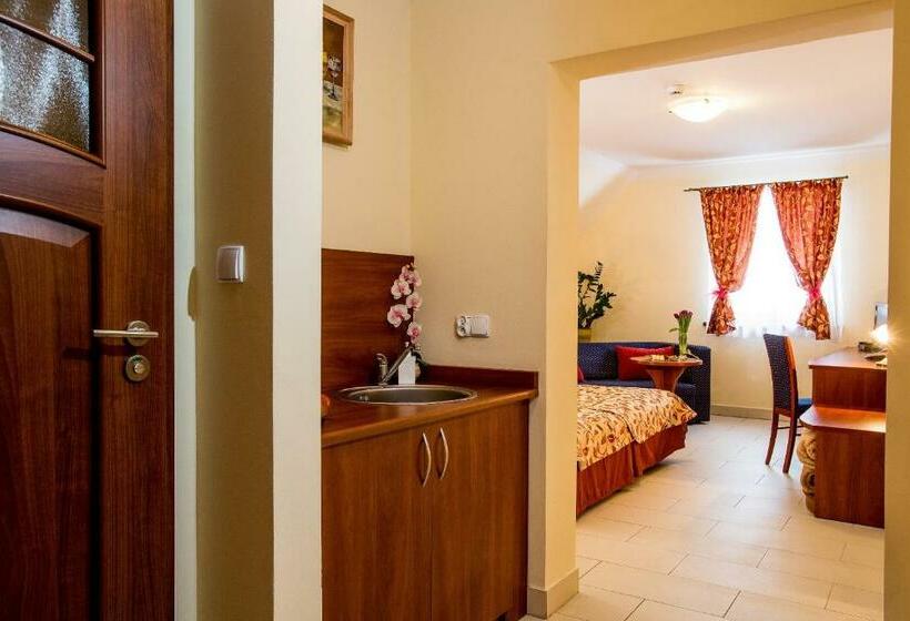 דירת חדר, Concordia