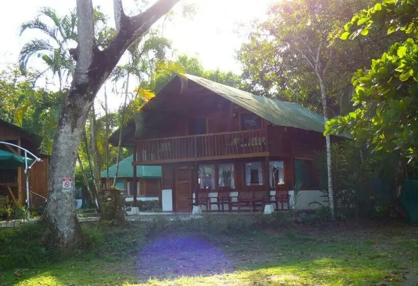 Perhehuone Merinäkymä, Corcovado Beach Lodge