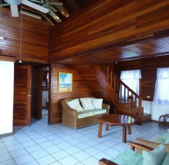 Perhehuone Merinäkymä, Corcovado Beach Lodge