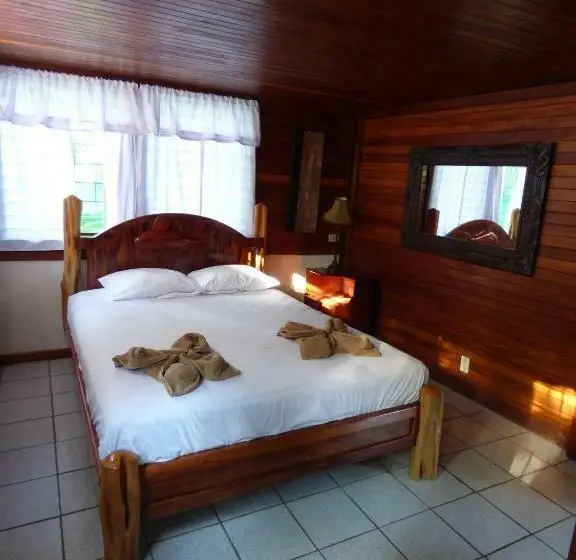 Perhehuone Merinäkymä, Corcovado Beach Lodge