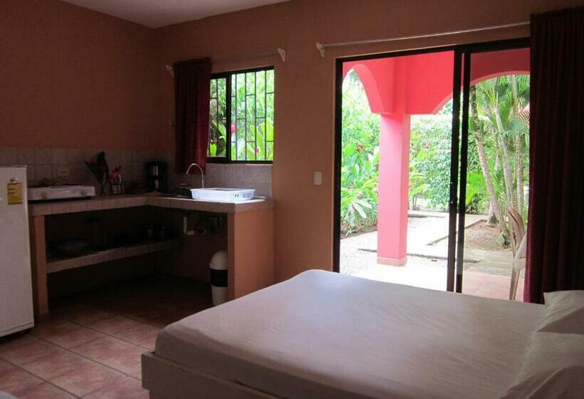 Студия Стандарт, El Paraiso Escondido   Costa Rica