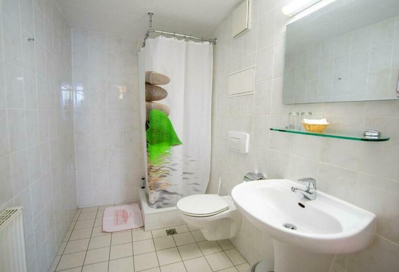 Номер Стандарт, Gasthof Zur Heinzebank