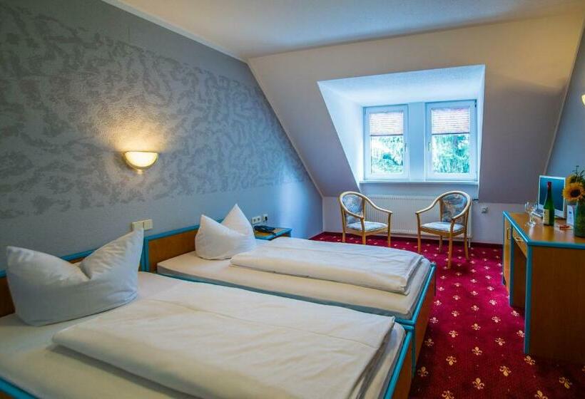 Номер Стандарт, Gasthof Zur Heinzebank