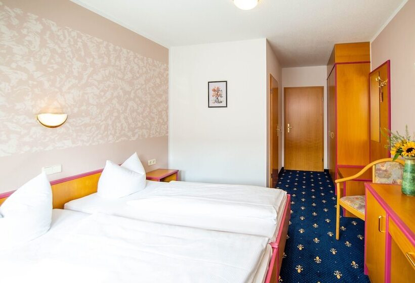 Номер Стандарт, Gasthof Zur Heinzebank