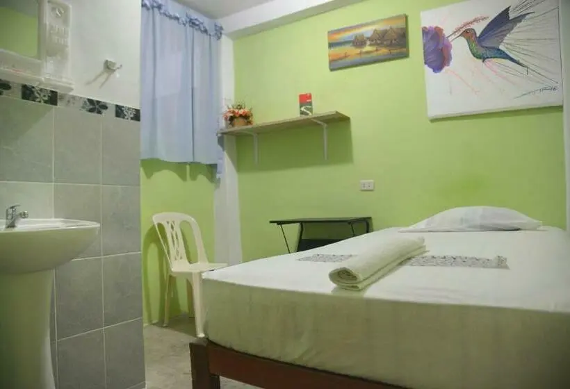 スタンダードシングルルーム, Amazon House Hostel