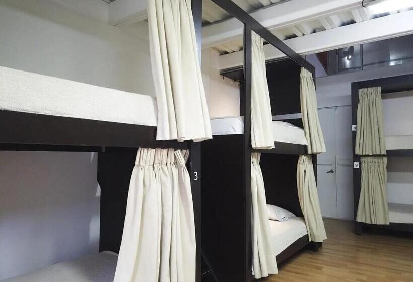 共用房间的床, Hostal Lleras Calle 8