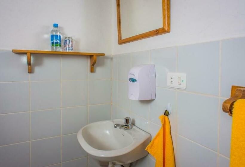 舒适三人间, Hostería La Terraza