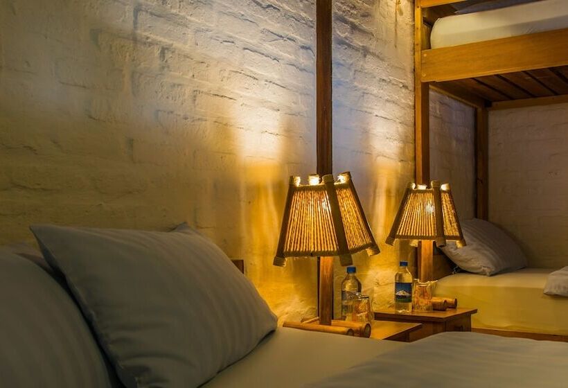 四人标准间, Hostería La Terraza