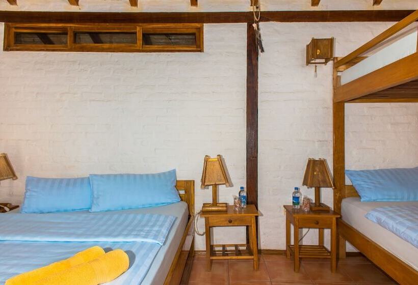 四人标准间, Hostería La Terraza