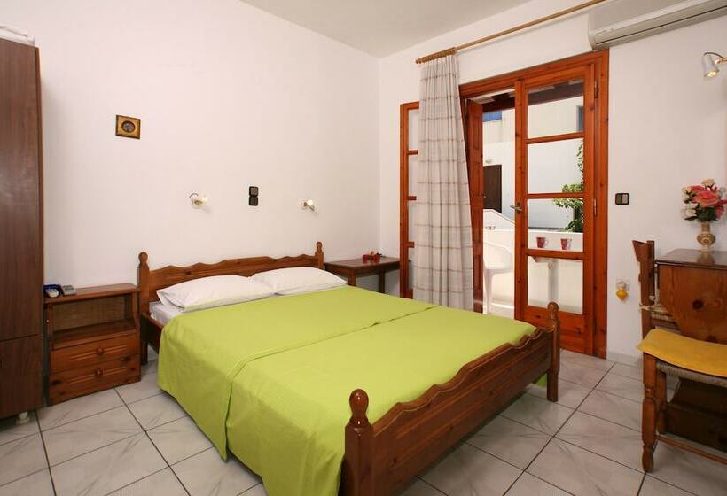 Номер Стандарт, Kapetanos Rooms