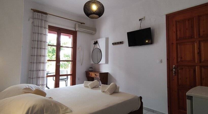 Номер Стандарт, Kapetanos Rooms