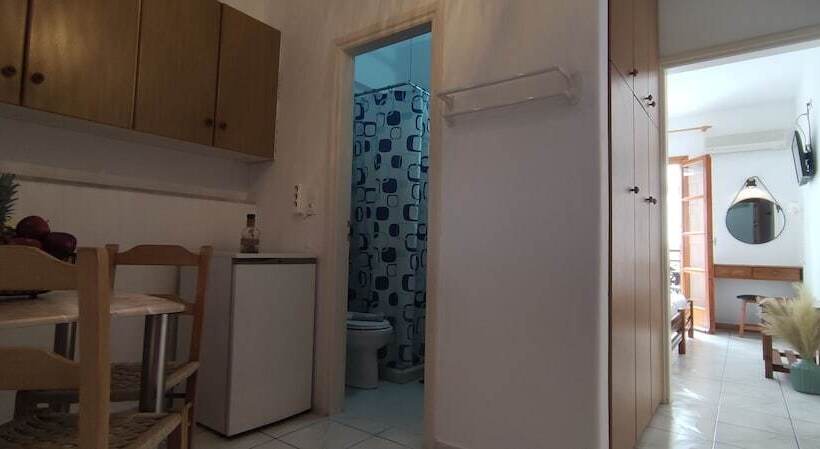 Номер Стандарт, Kapetanos Rooms