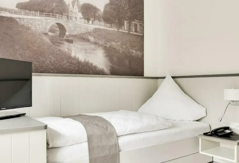 Standard Yhden Hengen Huone, Klein Amsterdam