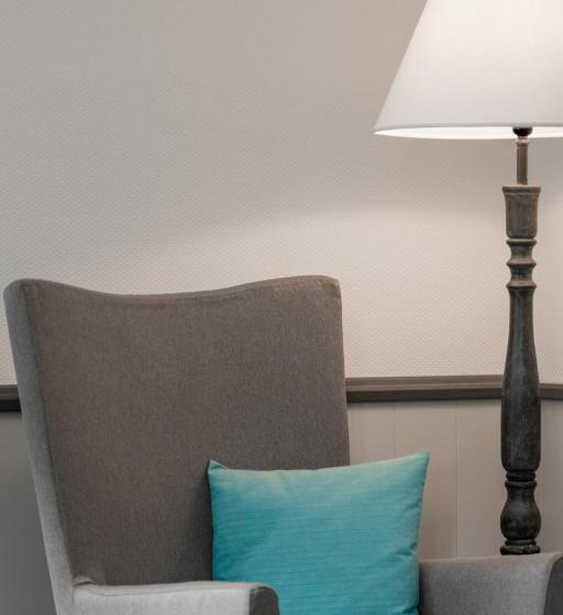 غرفة عائلية, Klein Amsterdam