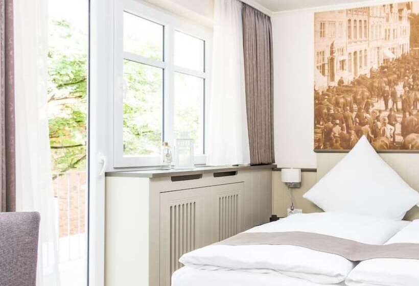 غرفة قياسية مزوَّدة بشُرفة, Klein Amsterdam