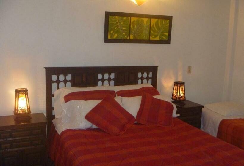 스탠다드 룸, Los Frayles