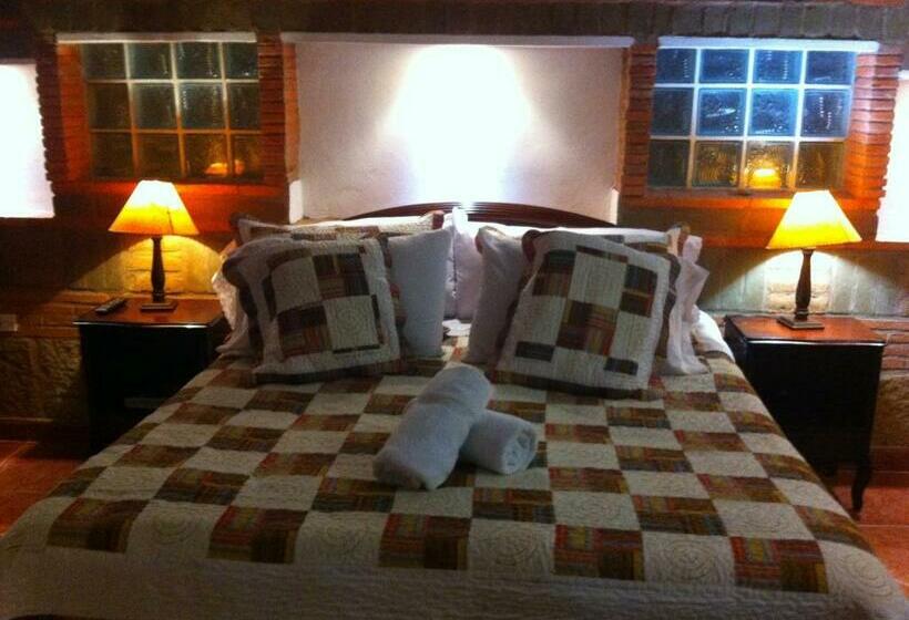 수피리어 자쿠지 룸, Los Frayles