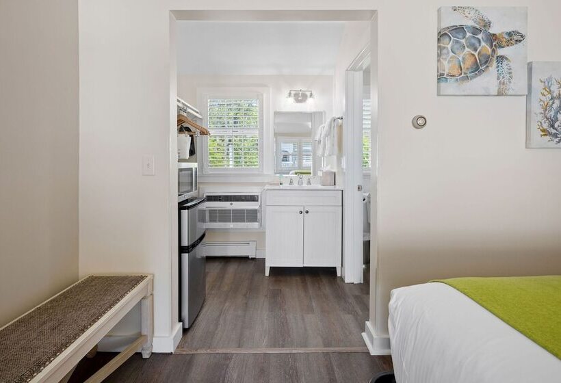 غرفة قياسية, Pelham On Earle