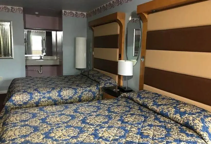 ２ダブルベッドのスタンダードルーム, Village Inn