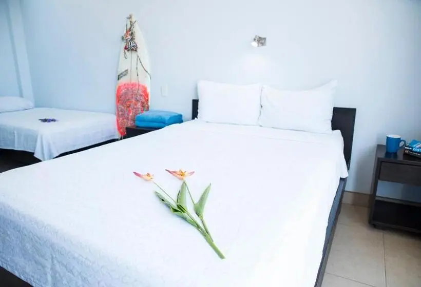 Deluxe-huone Merinäkymä, Room2board Hostel And Surf School