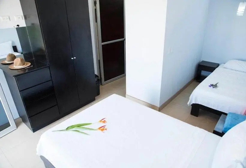 Deluxe-huone Merinäkymä, Room2board Hostel And Surf School