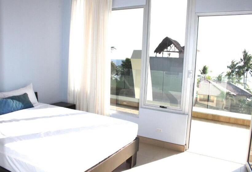 غرفة قياسية مطلّة علي البحر, Room2board Hostel And Surf School