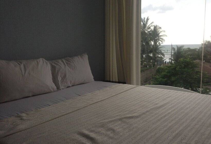 غرفة قياسية حمام مشترك, Room2board Hostel And Surf School