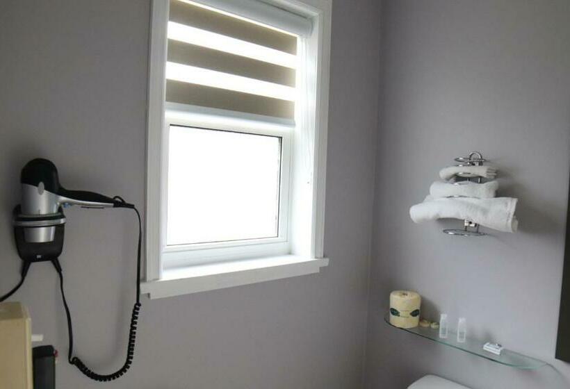 غرفة قياسية, Walkerton Inn Motel