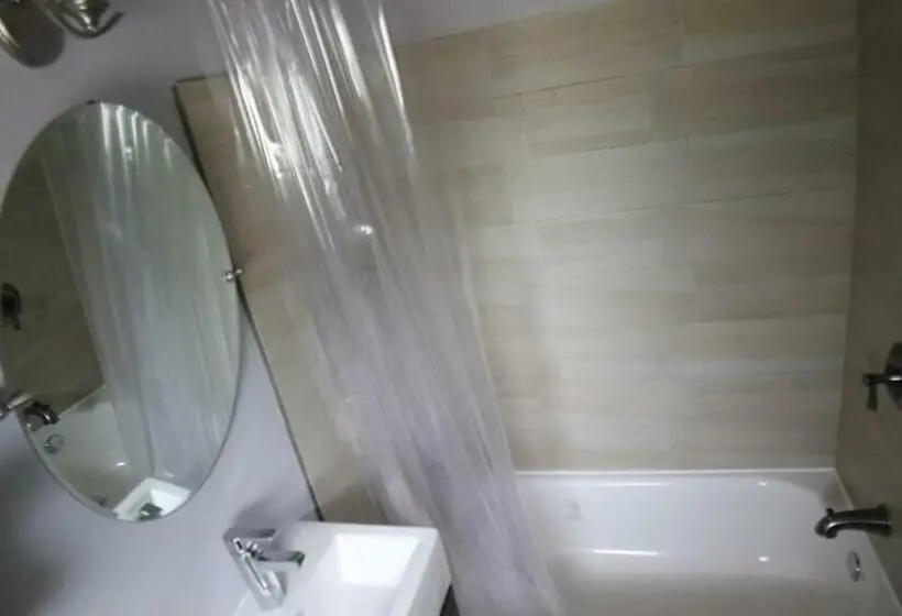 Standard-huone 2 Parivuodetta, Walkerton Inn Motel