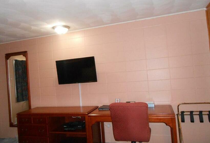 غرفه قياسيه سريرين مزدوجين, Aquarius Motel