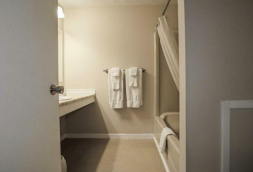 Номер Deluxe, Atlantic Motel